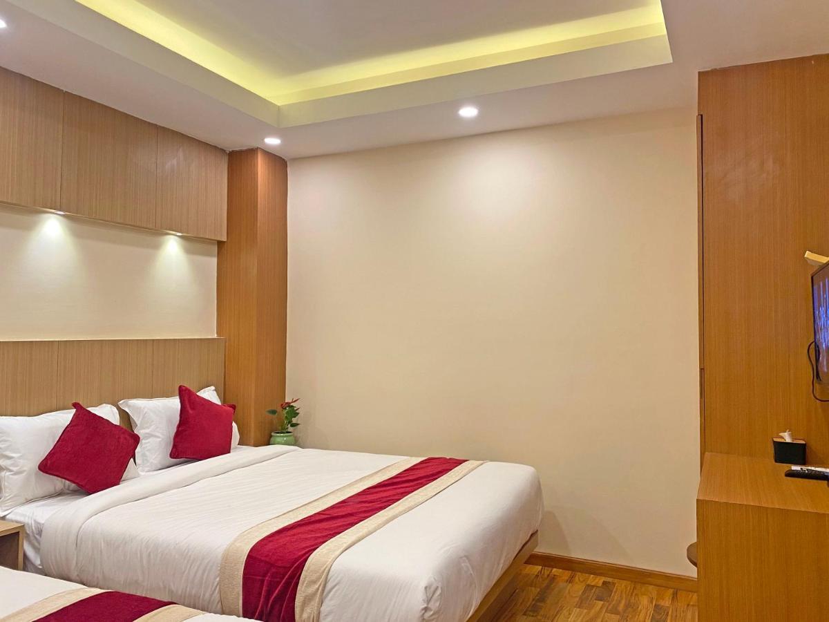 Hotel Nilakantha Pvt. Ltd กาฐมาณฑุ ภายนอก รูปภาพ